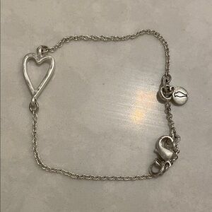 Chloe + Isabel Silver Heart Chain Bracelet